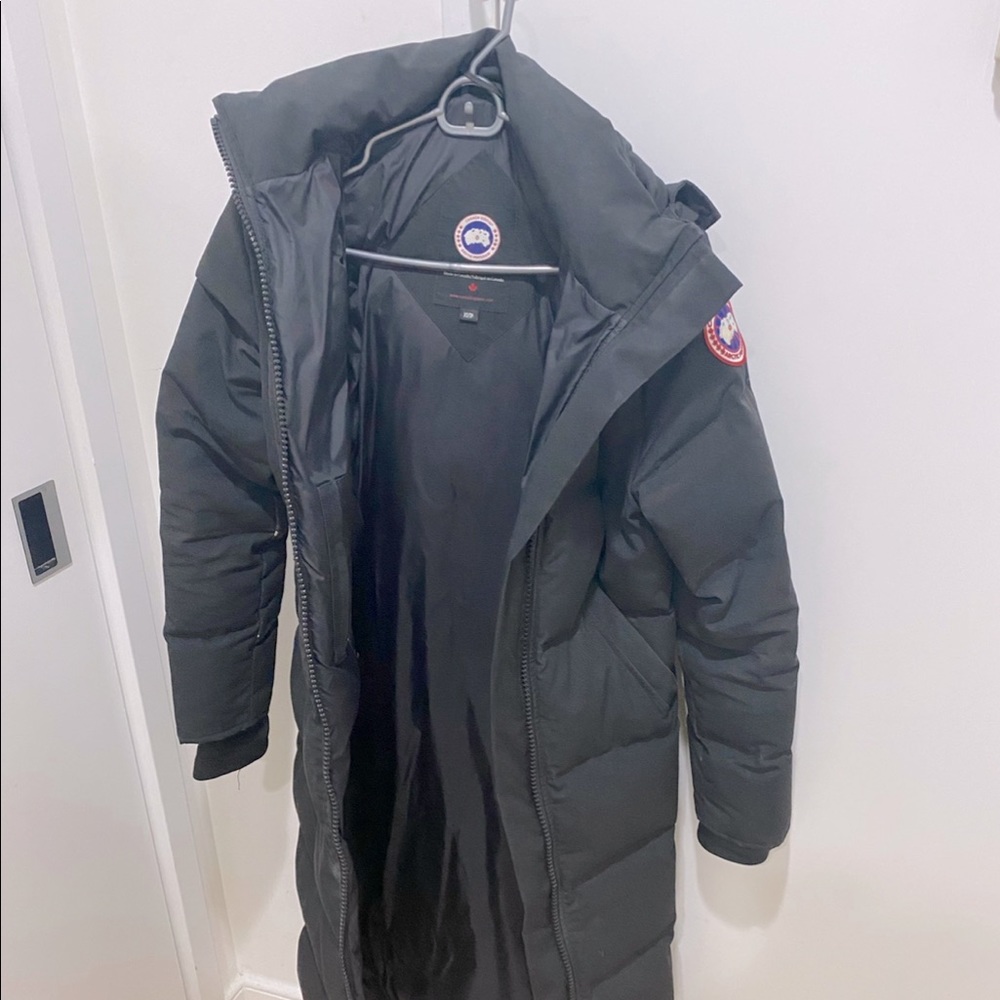 Canada Goose - Long Winter Coat